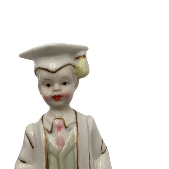 Vintage Porcelain Graduate Boy Figurine 1980s 7.75" - Picture 5 of 9